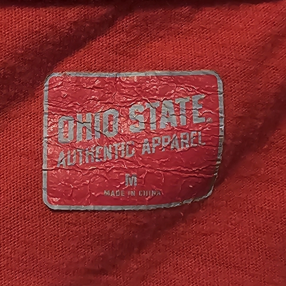 OhioStateBuckeyes-Women's Medium, Red fitted short sleeve tee w/OSU mascot,etc. - Picture 2 of 10